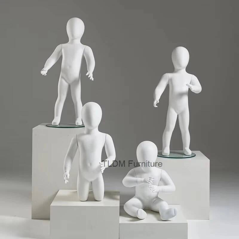 Maniquíes infantiles blancos m - Baby Clothing Stores reseña y precio
